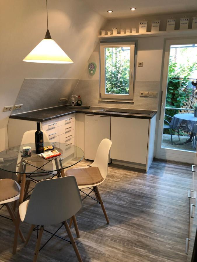 Ferienhaus Reetdach 1300qm Privatgrundstück Bootssteg Templin Lübbesee Uckermark Erholung pur Seenplatte Petersdorf  Exterior foto